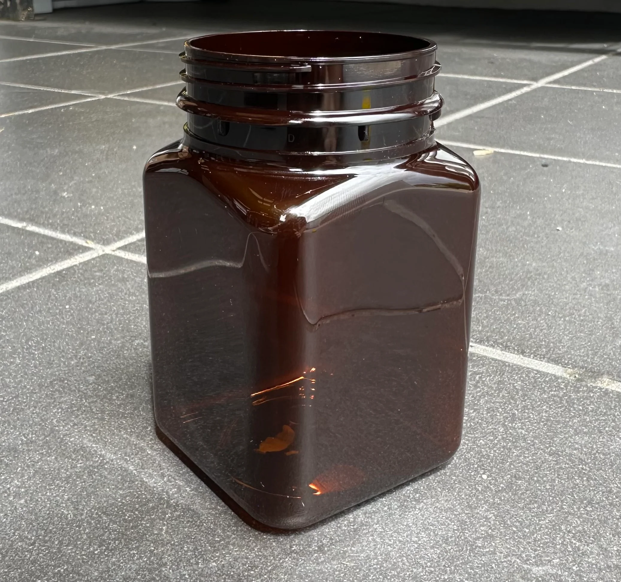 500g PET Square Jar & TE Lid - AMBER - Image 5