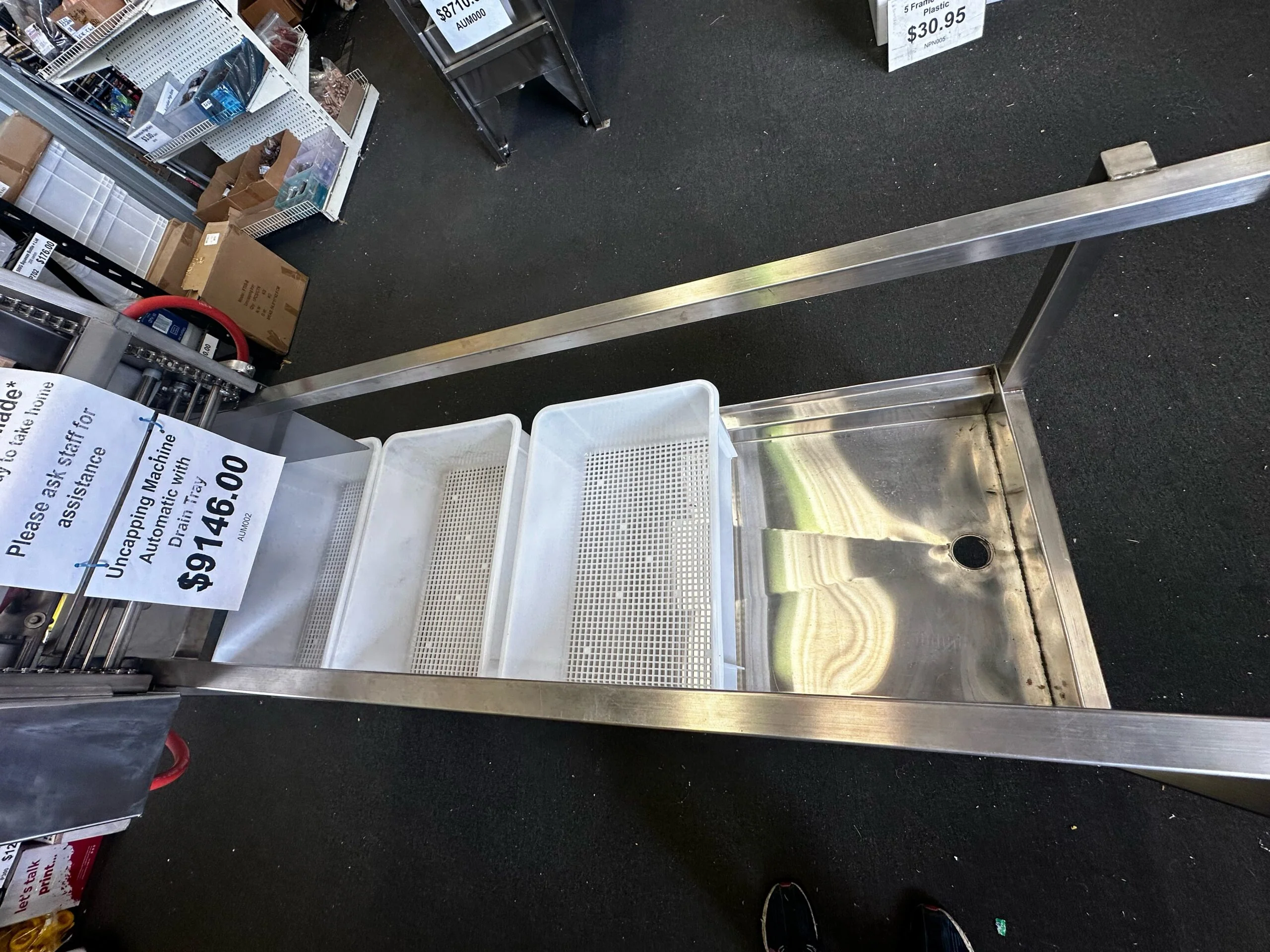Uncapping Machine Automatic with Drain Tray - Image 4